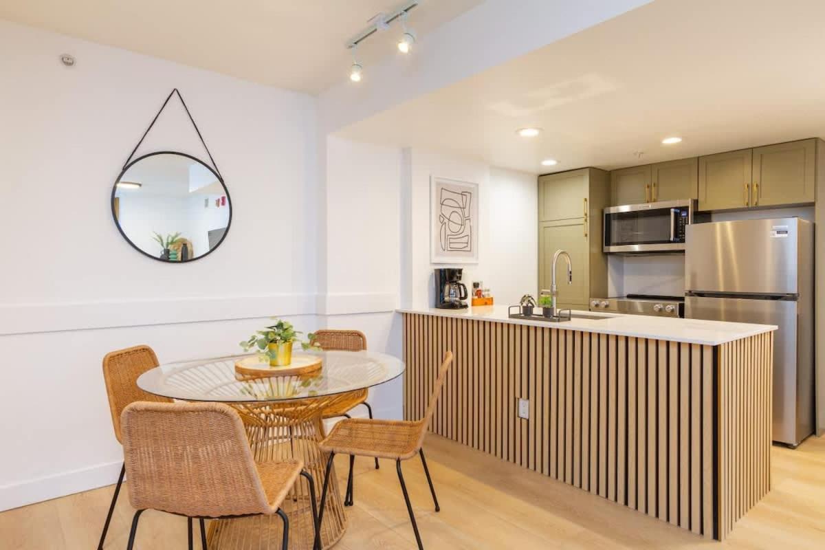 Renovated 1Bed-1Bath In Village With Pool, Hot Tub, And Sauna Whistler Luaran gambar